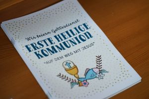 Erstkommunion "Auf dem Weg mit Jesus"