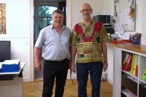 Den interreligiösen Dialog mit den Muslimen pflegen.
