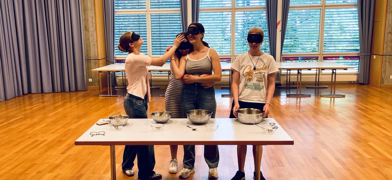 Es gibt Gruppen, die gründen sich aus einer Idee.