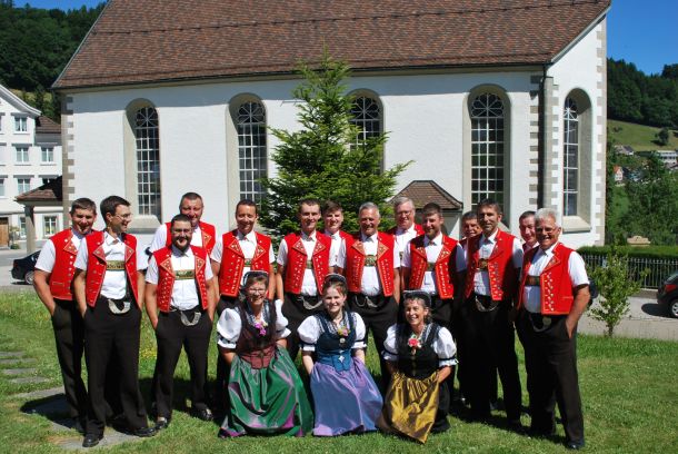 Eucharistiefeier mit dem Grueberchörli