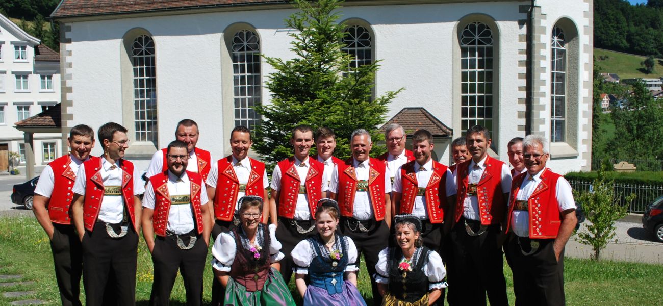 Eucharistiefeier mit dem Grueberchörli